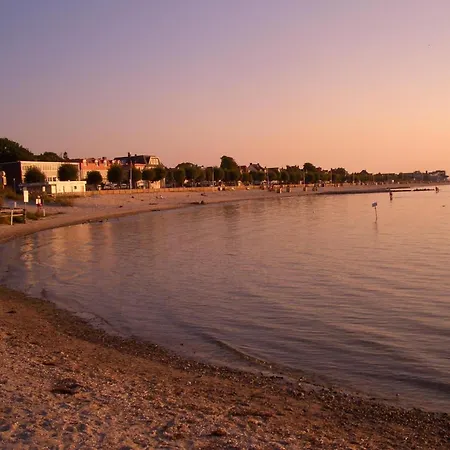 Kapitaenshaus Nr 10 Apartment Laboe