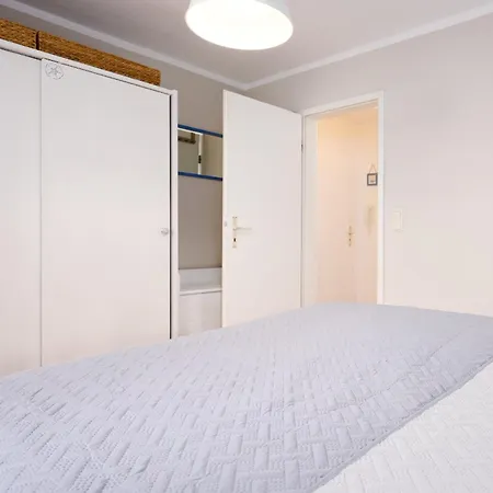 Kapitaenshaus Nr 10 Laboe