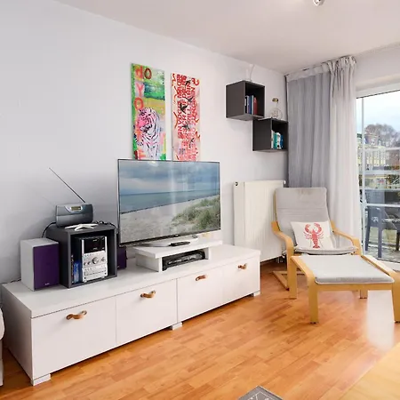 Kapitaenshaus Nr 10 * Laboe